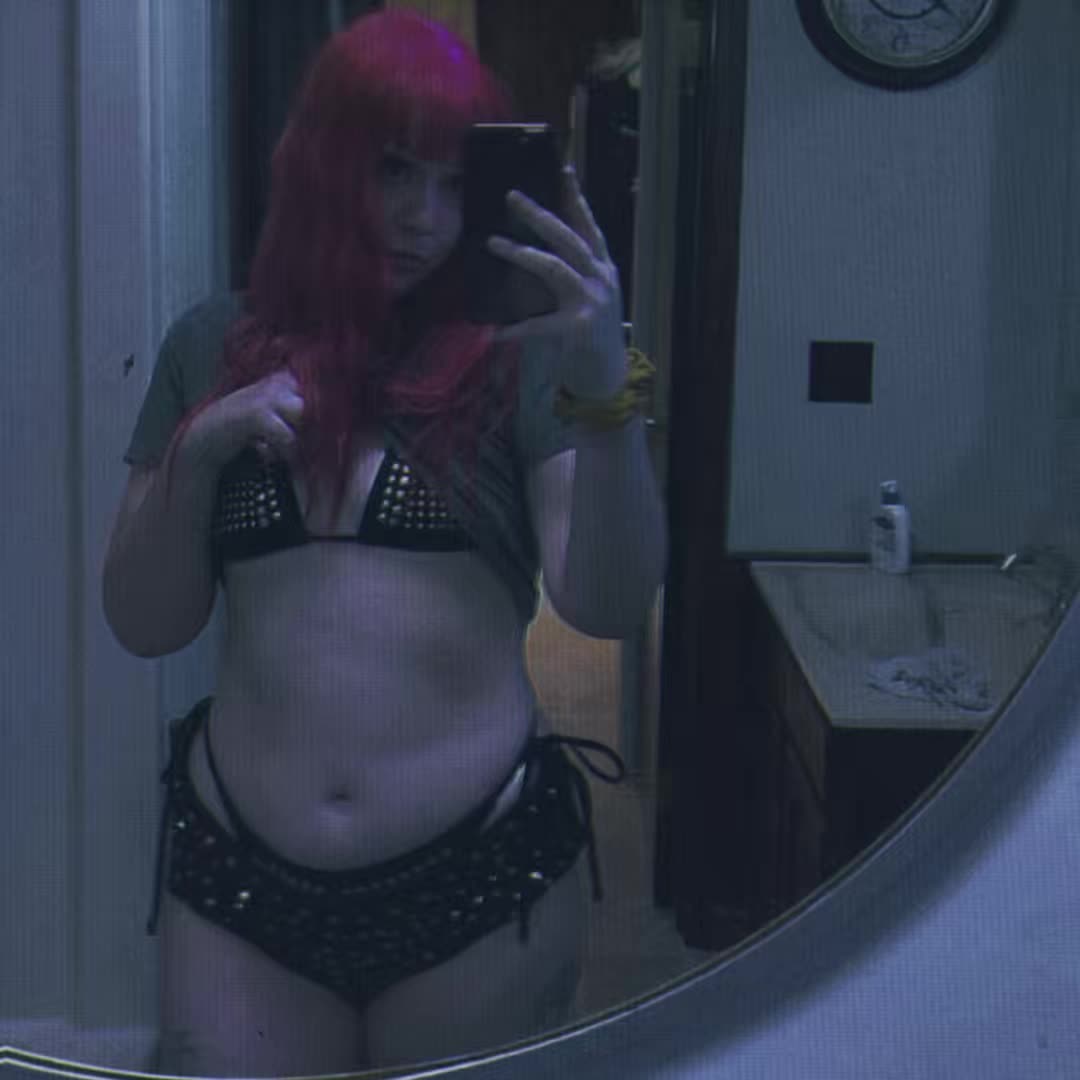 @Kaylee Queen🕷️