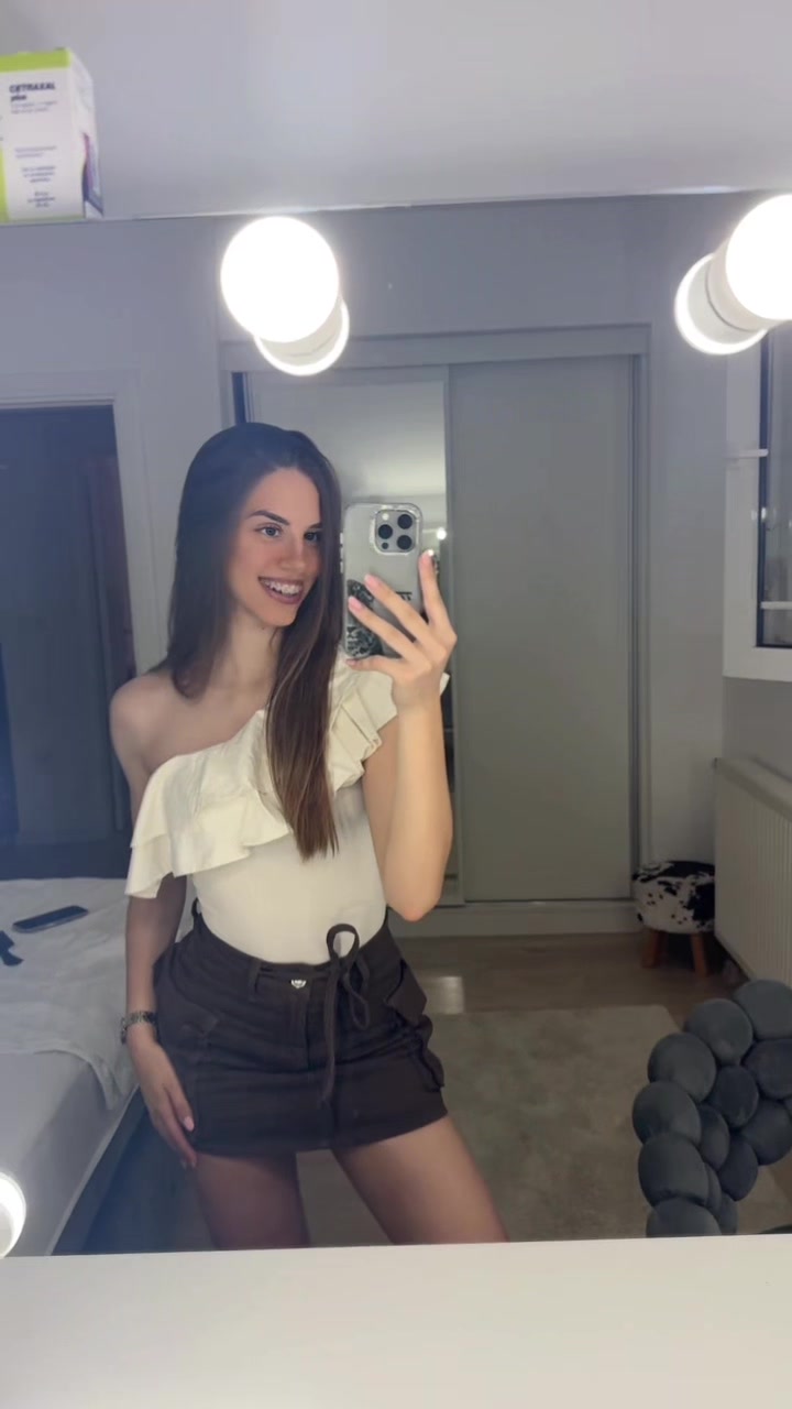 @andjela
