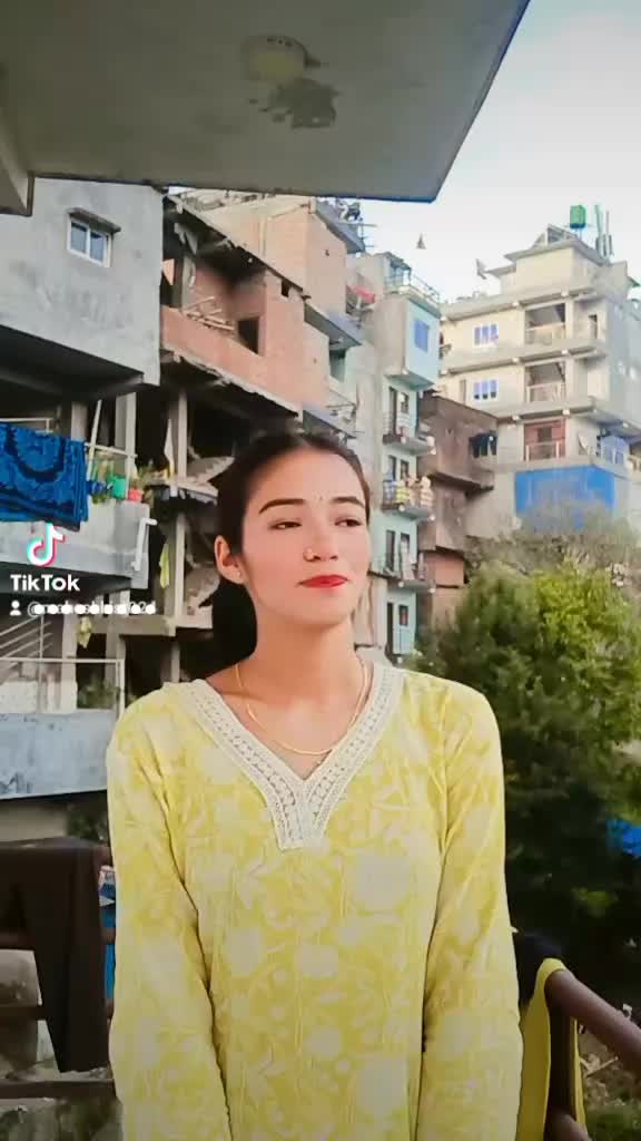 @Aaruuu😘🦋