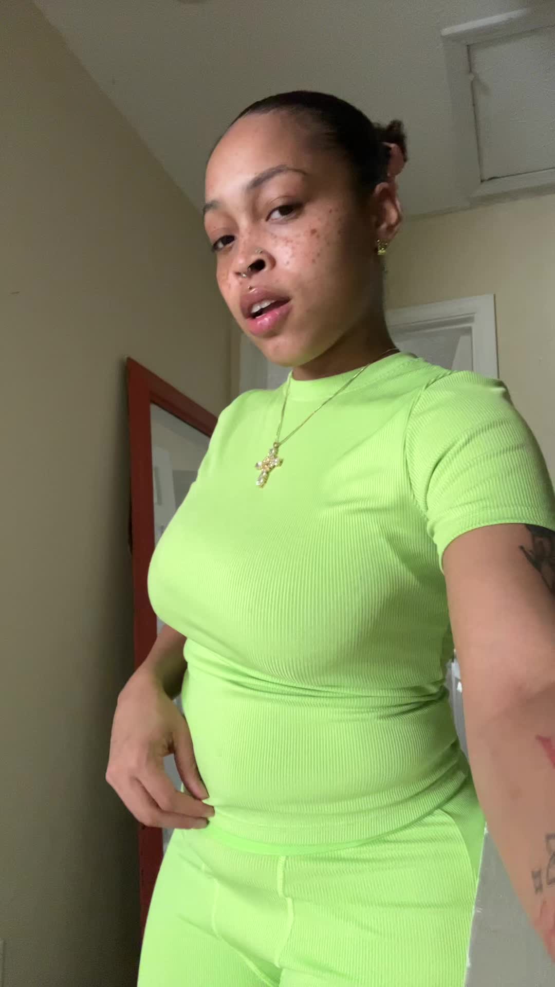 @Sharae