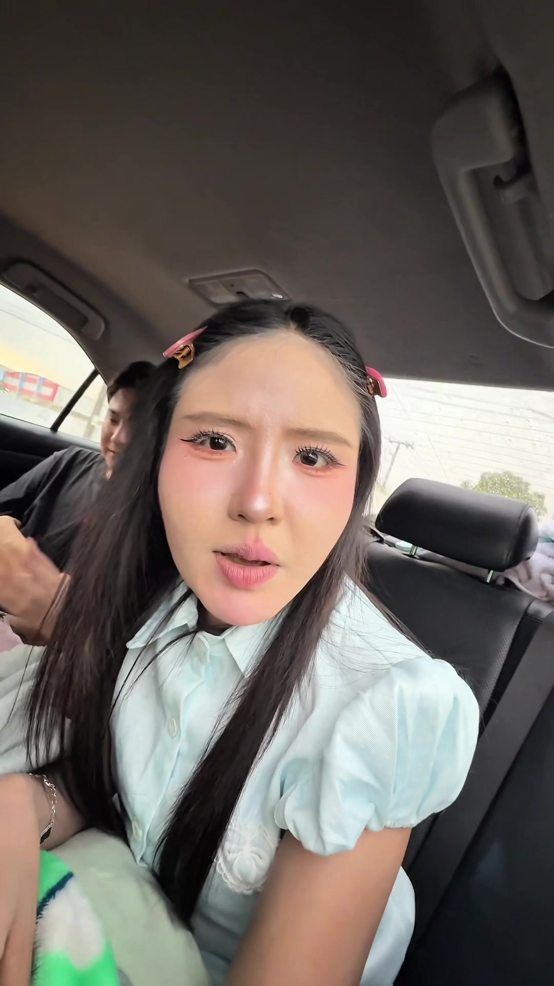 @แพรพลอยซี่ (2.2M)🐡