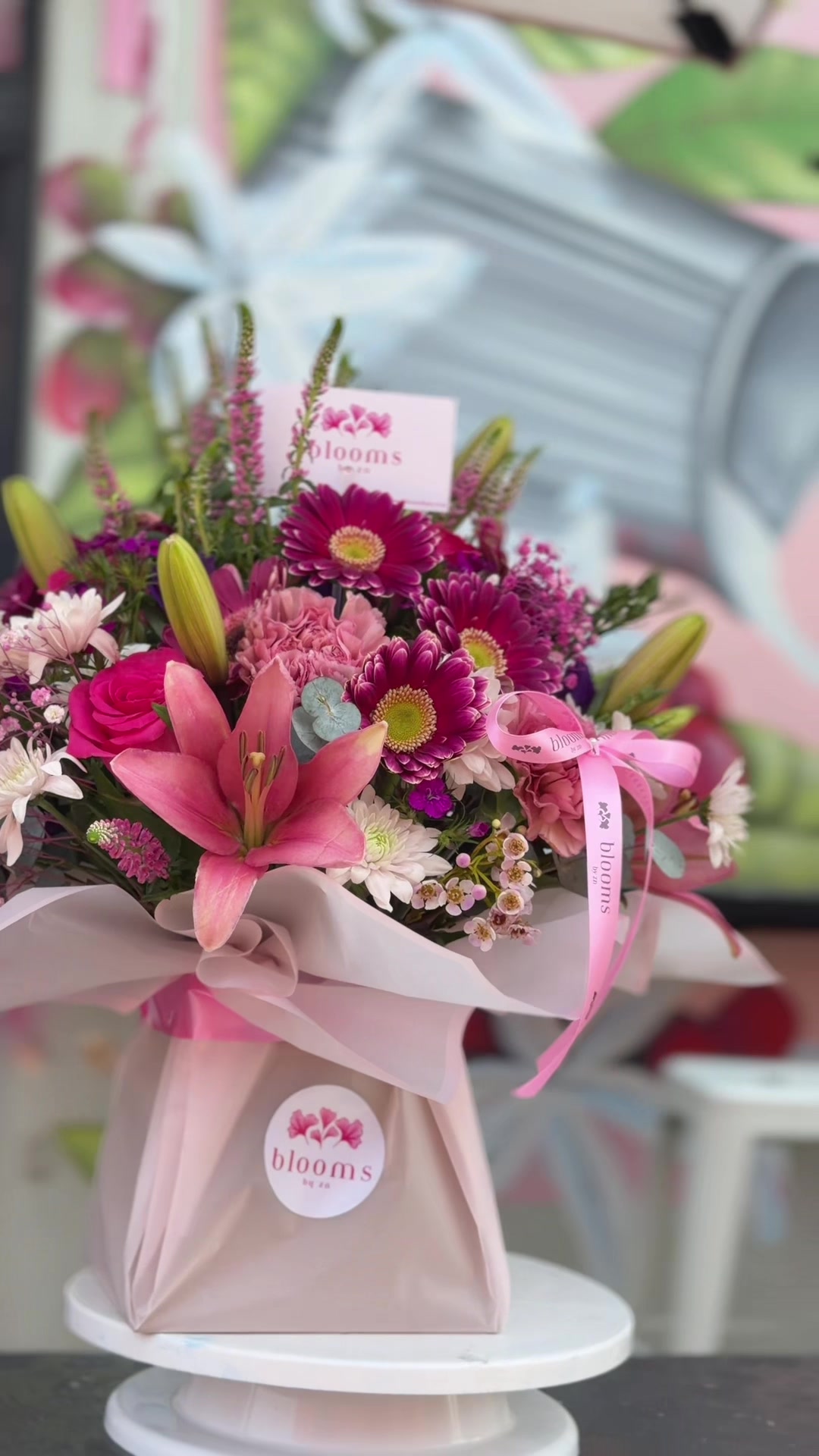 @Bloomsbyzn&bull;Durban florist