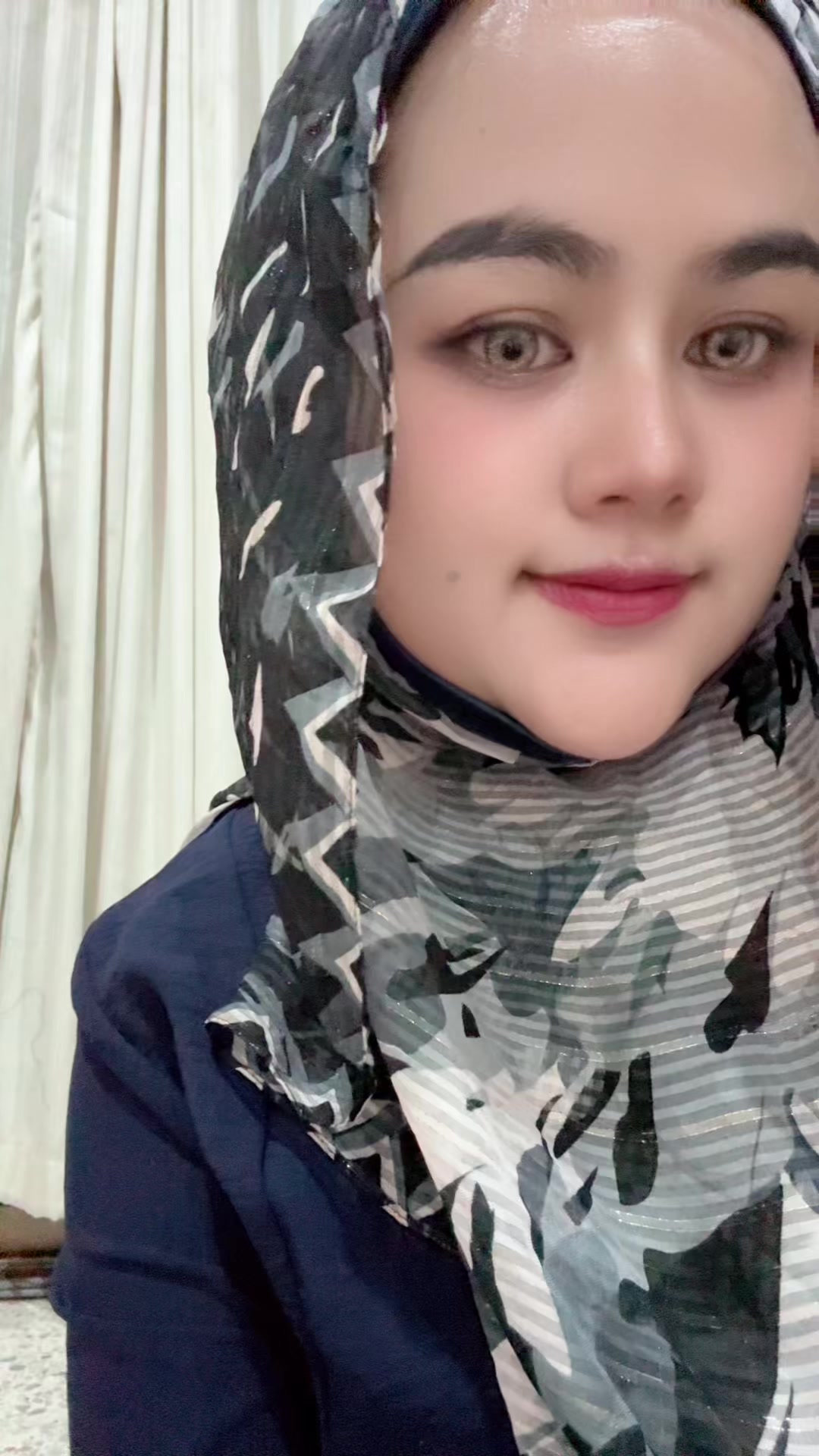 @🇹🇭𝕊ᴼᶠᴵᴬ__ᴬ₦Ð__𝕌ᴮᴬᴵᴰ🇵🇰