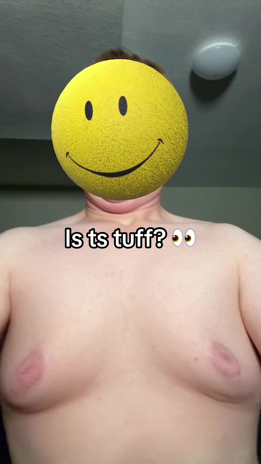 @FreakyAhCousin