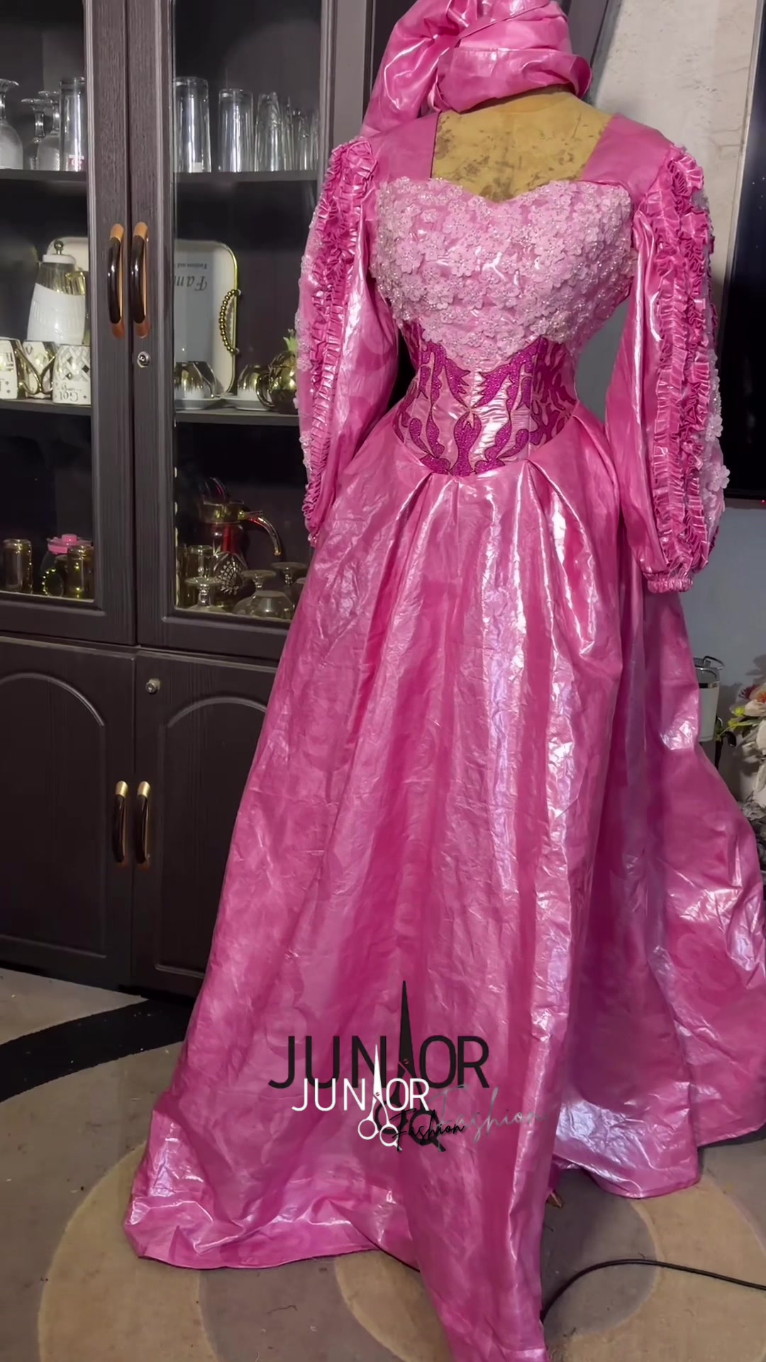 @Junior fashion❤️✂️ ✪