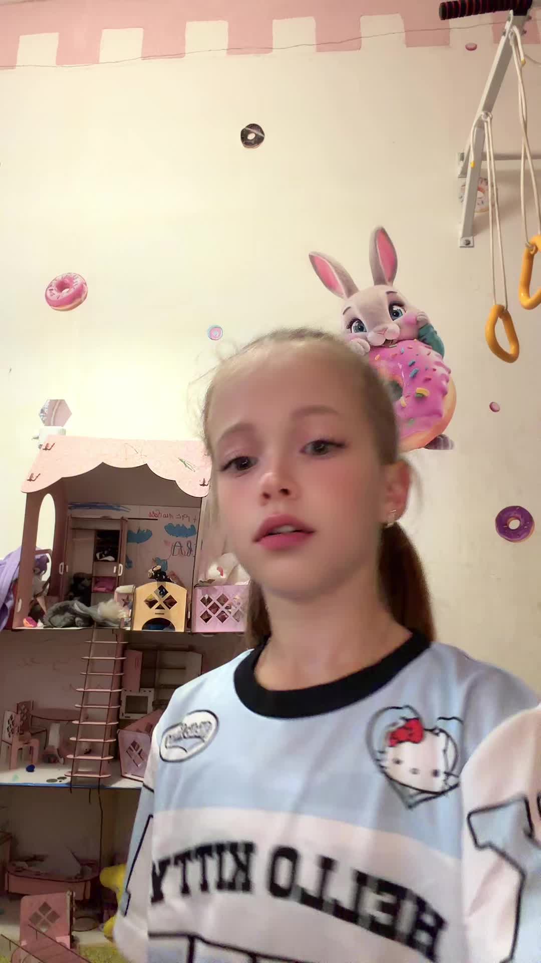 @Сашаня и маманя💴