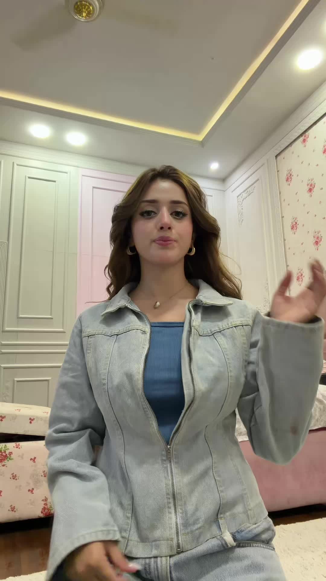 @Jannat Mirza ๐