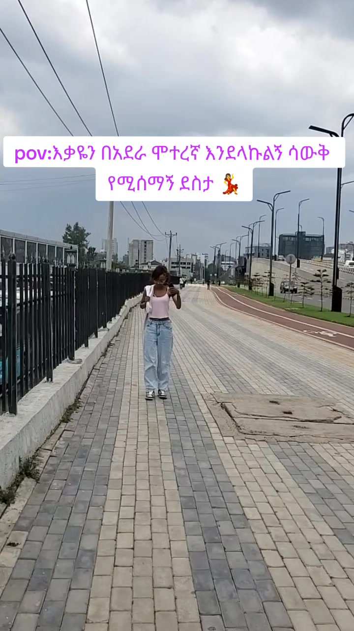 @model Lucky 𖣂