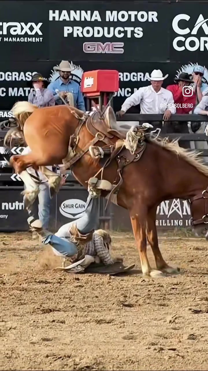 @Bronc Riding Nation