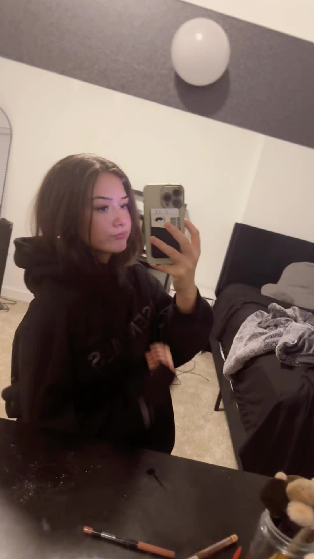 @t