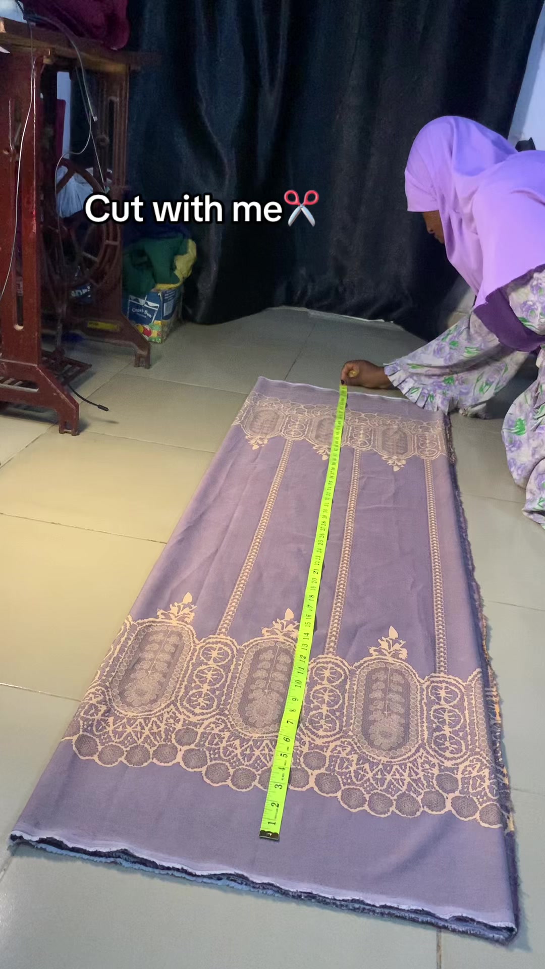 @FASHION DESIGNER IN IKD-LAGOS