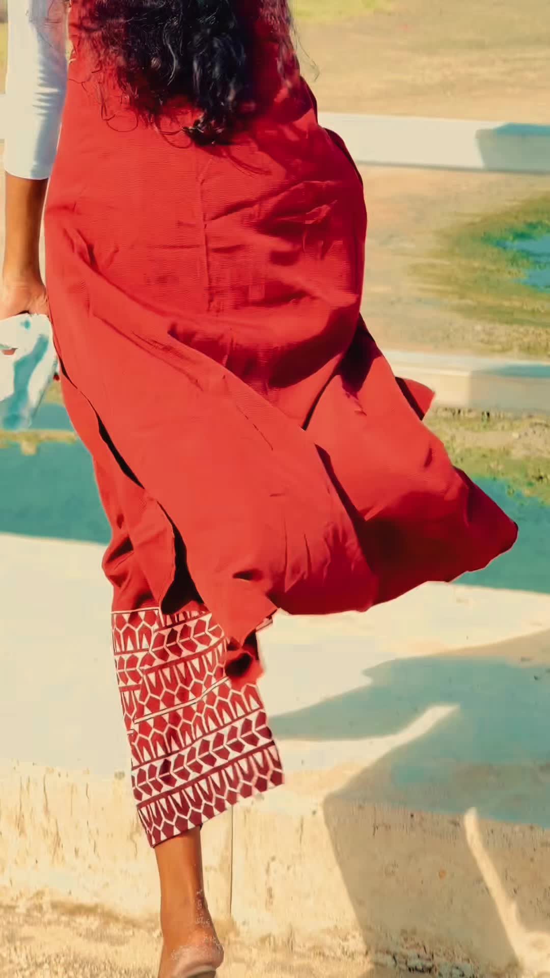 @Naveena_25