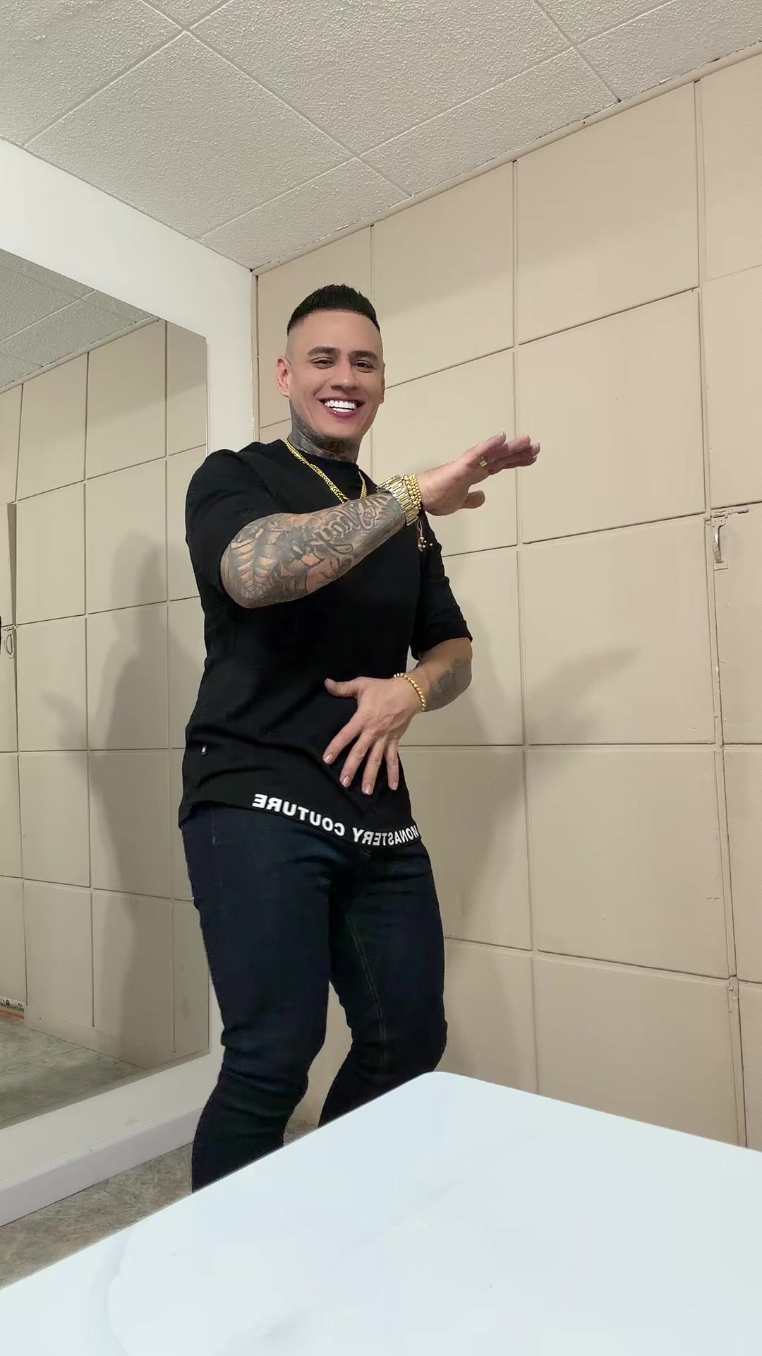 @George1🦅🪗🎙️🇭🇳