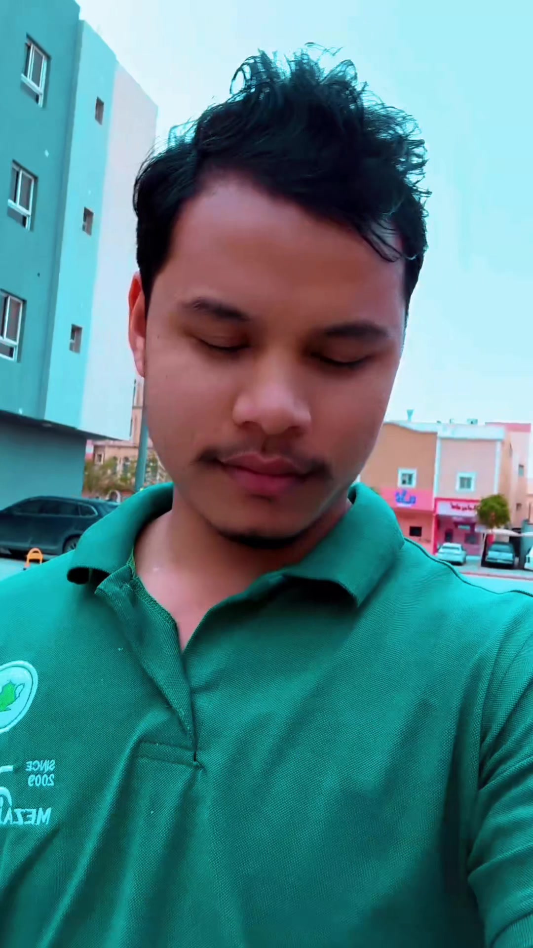 @Ajay chaudhry 32