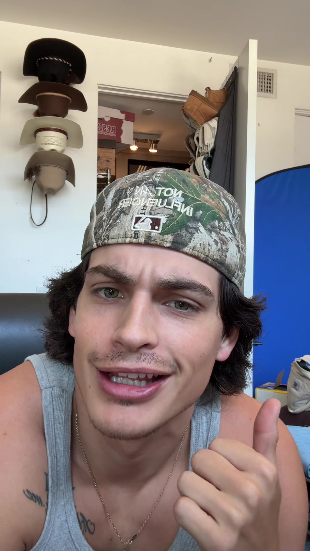 @itscamsworld