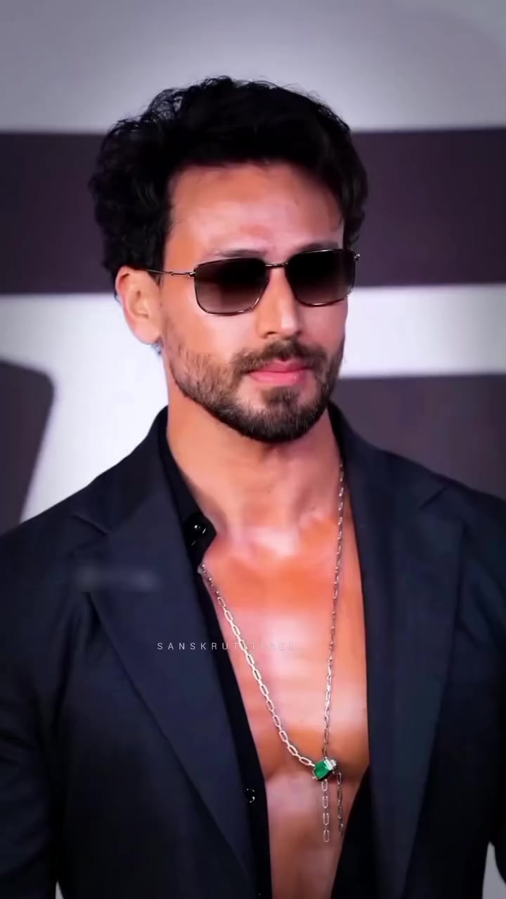 @Tiger Shroff