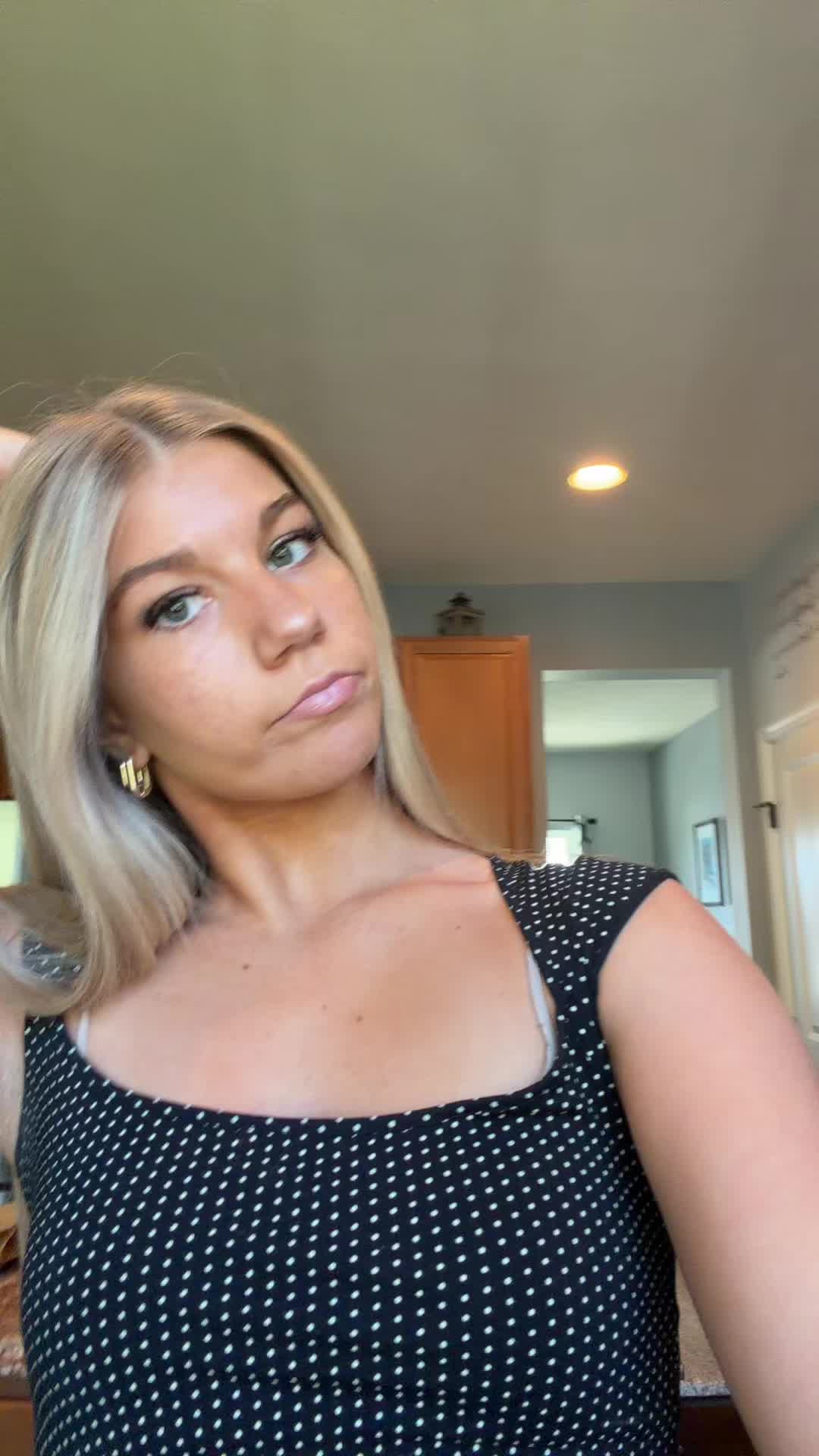 @mi 😆