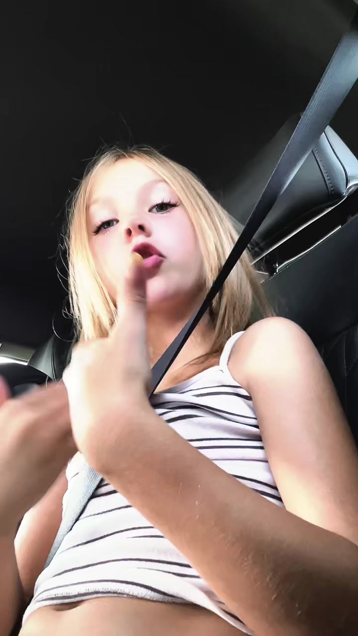 @amelia_layla