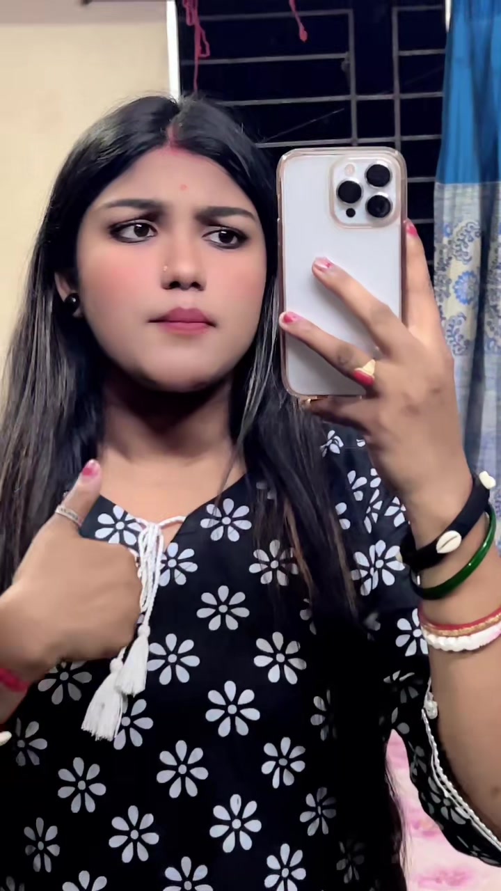 @_anoyesha dey_ (pori)