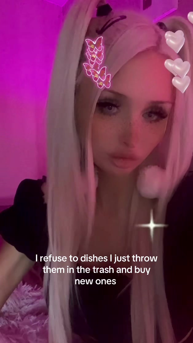 @bizarrebarbie