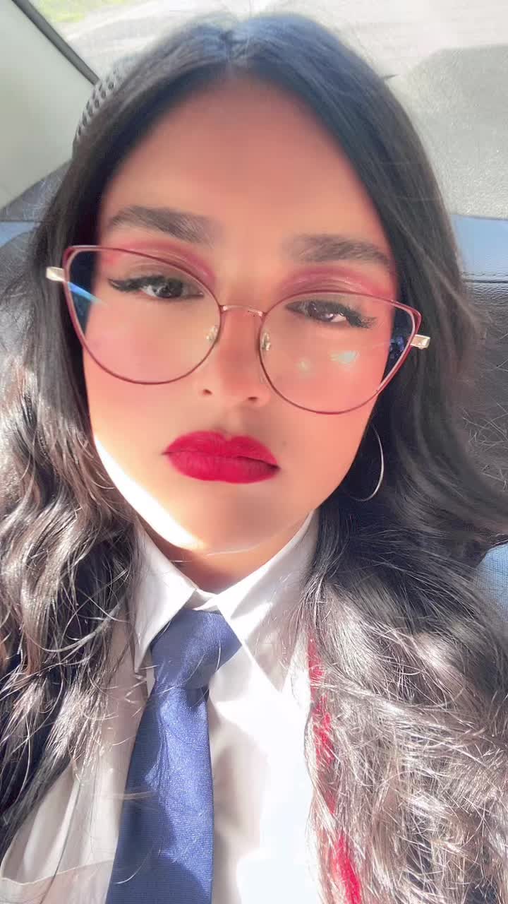 @𝕸𝖝𝖊𝖑 🍯