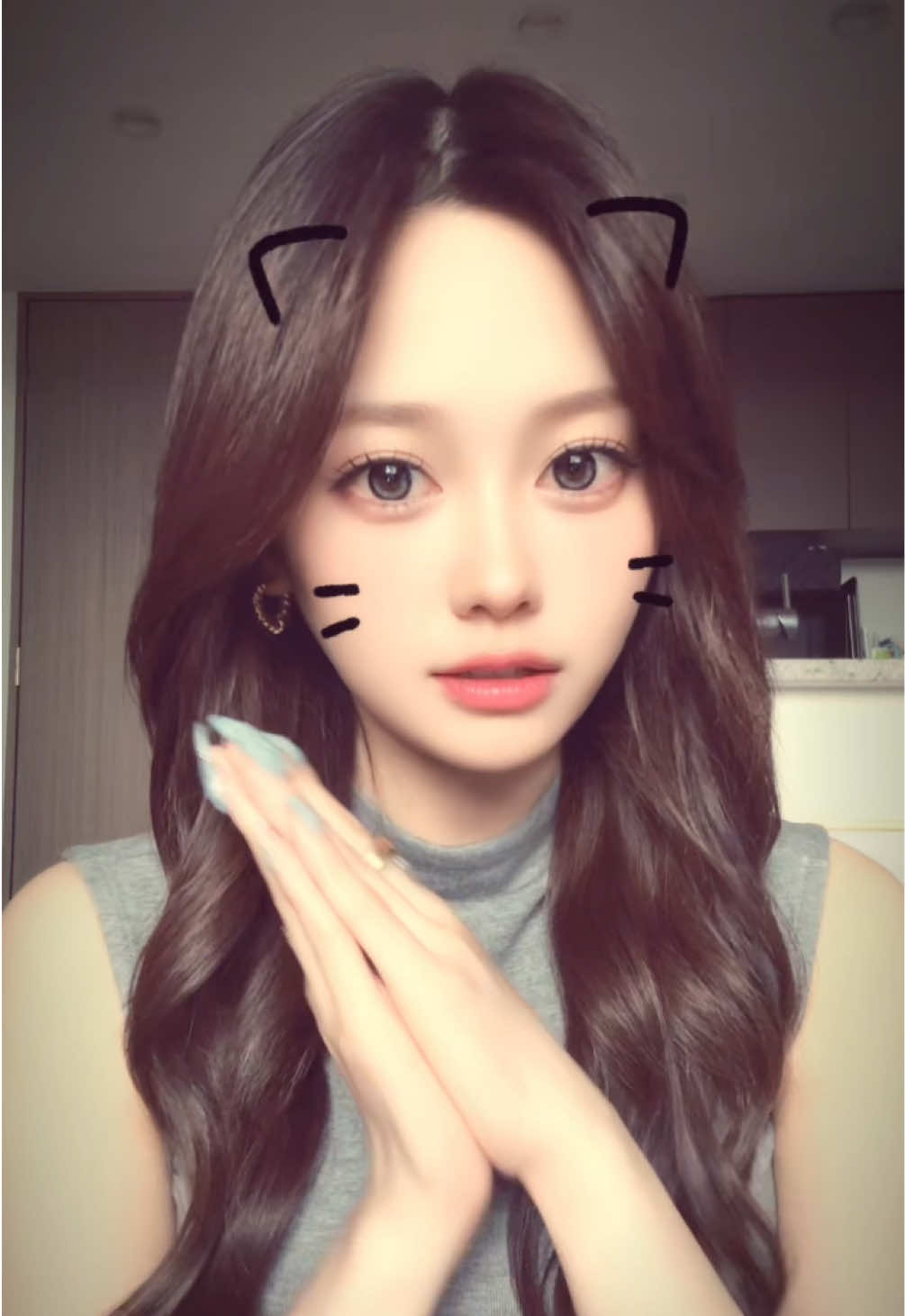 @유리나(ユリナ)🍒🌙