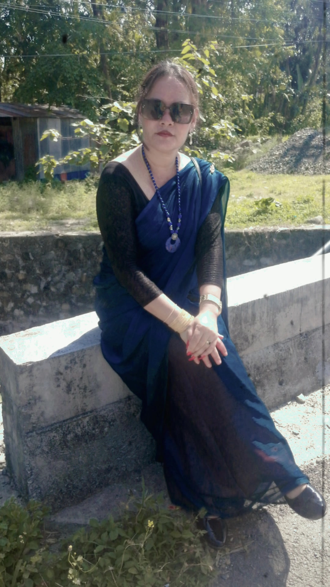 @Mina kunwar