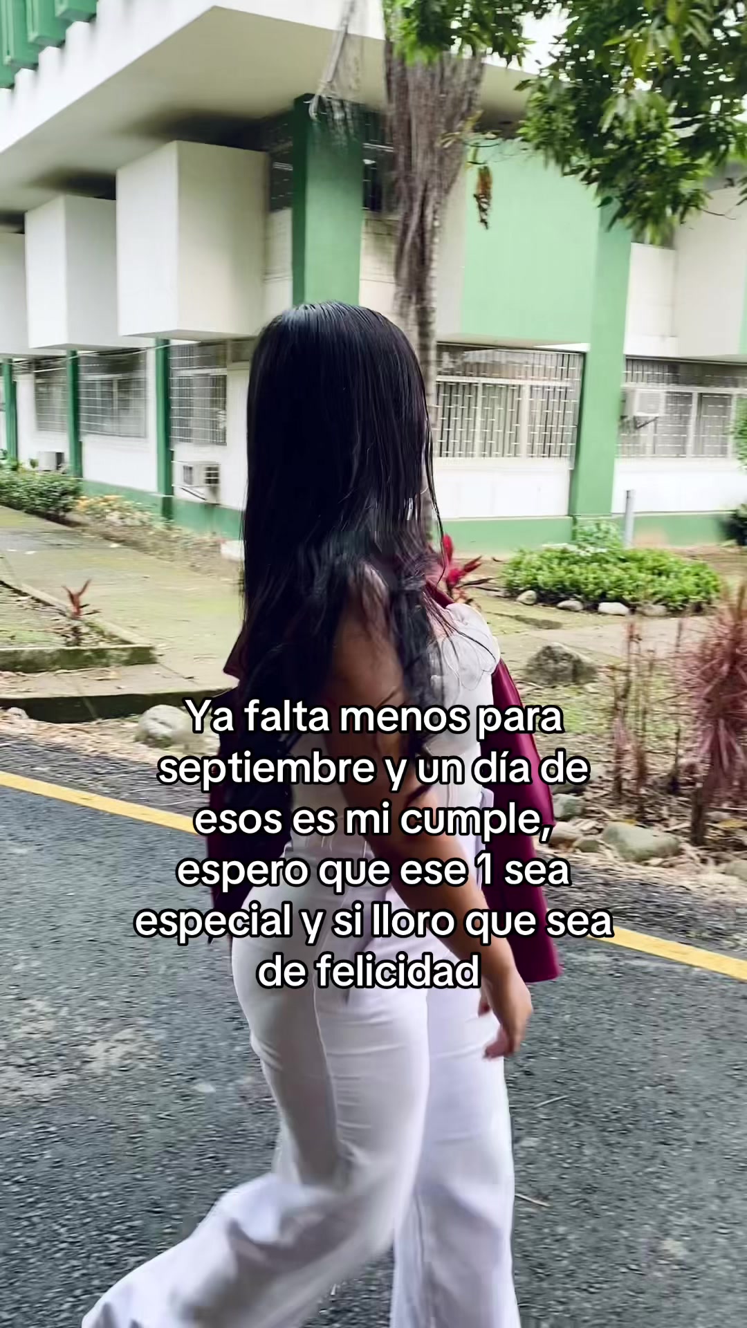 @La Dani🌻