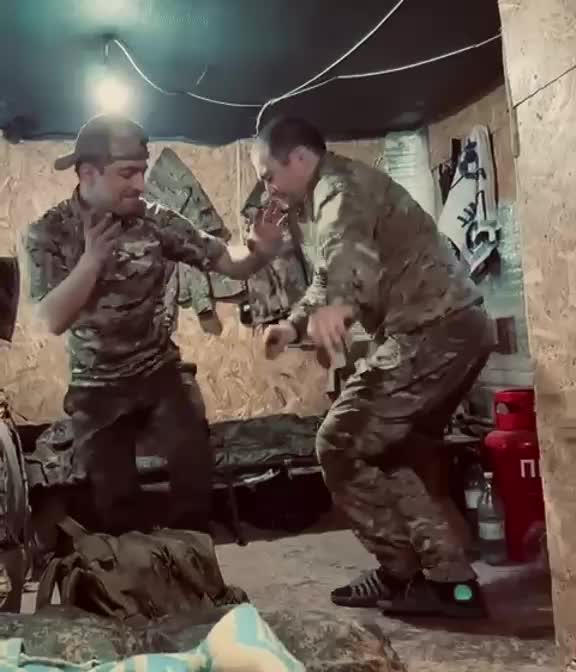 @🇦🇿Рамин🇷🇺32