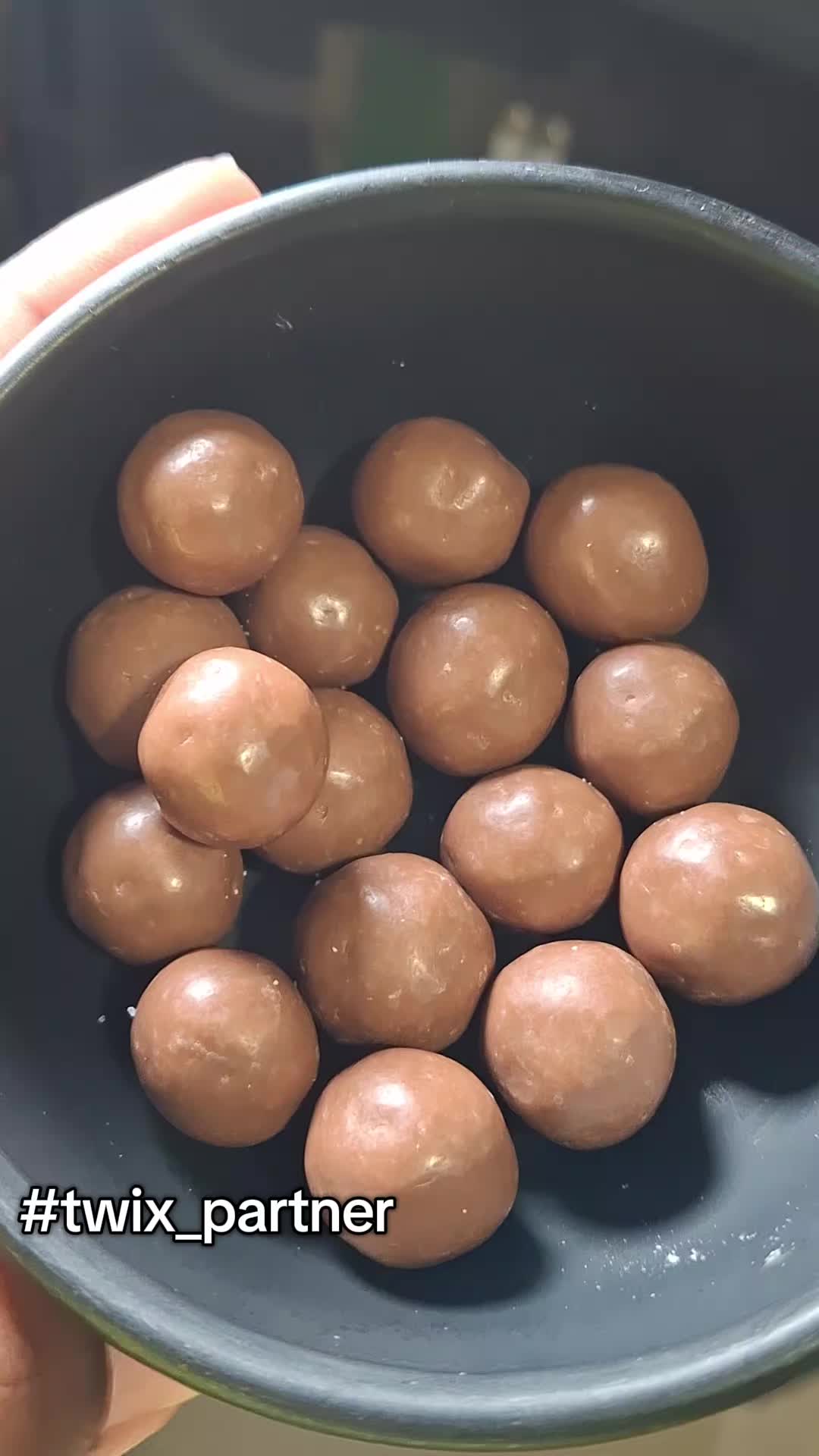 @- 𝚂𝚒𝚖𝚙𝚕𝚢  𝙰𝚊𝚛𝚘𝚗 -