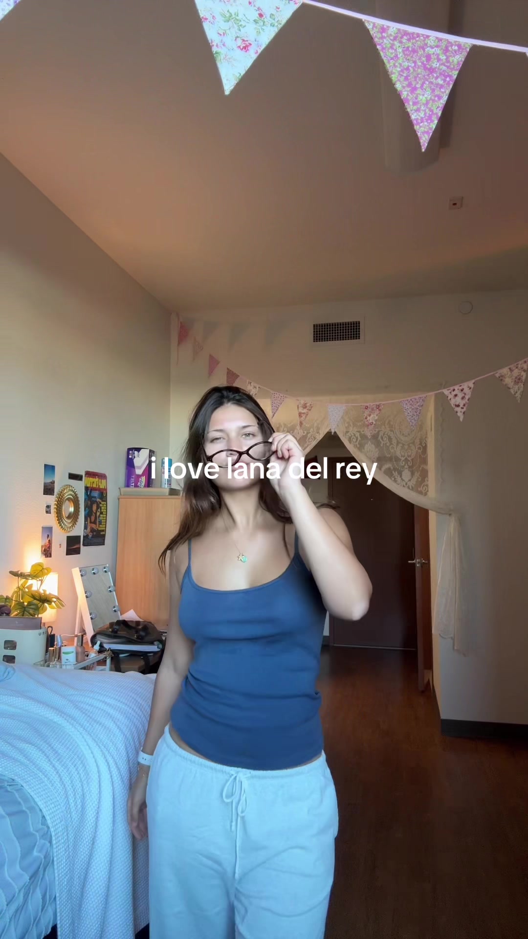 @localdominicfikestan