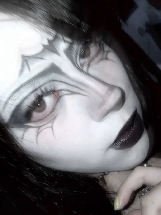 @𝑱𝒐𝒂𝒏 𝒍𝒂𝒗𝒆𝒚