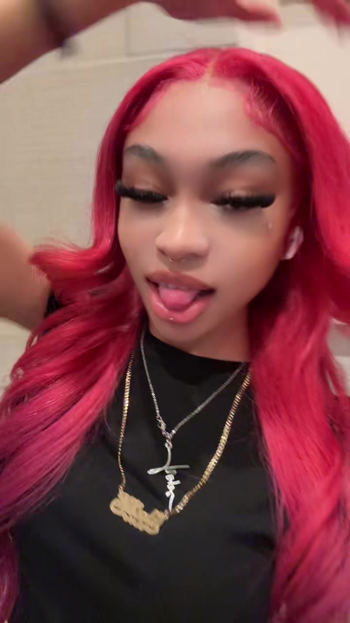 @Mikayla