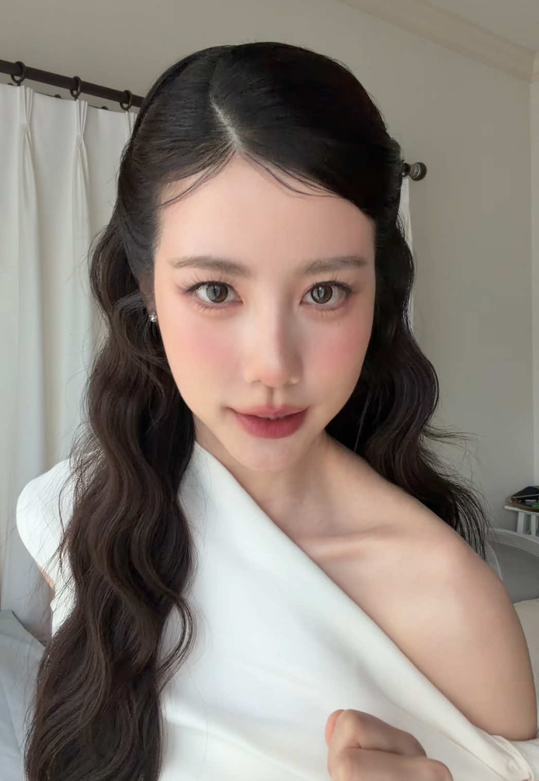 @Esthersupree