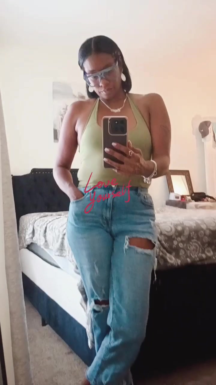 @SexxyLady45😘😘