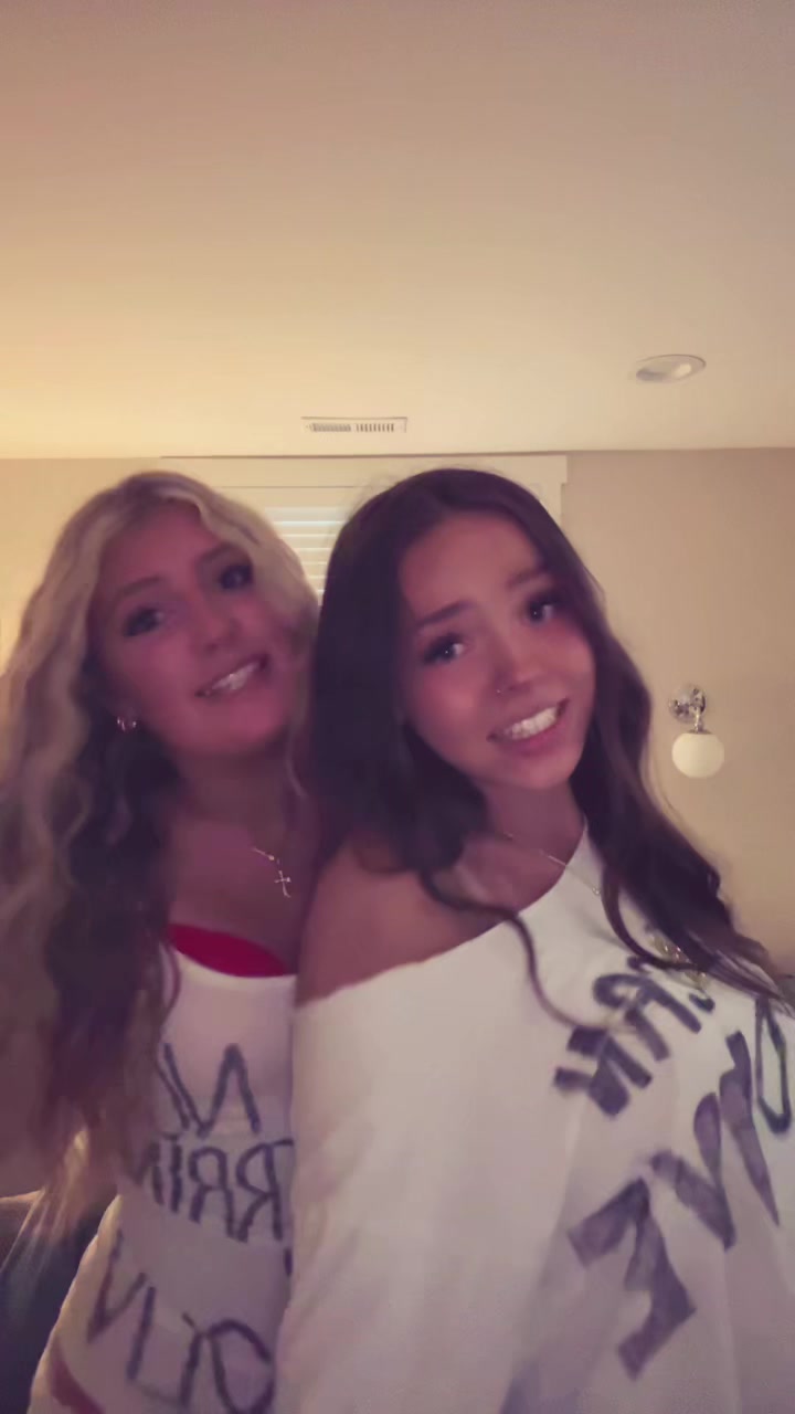 @😝