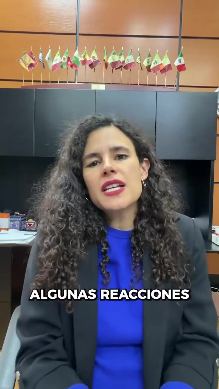 @Vértigo Político