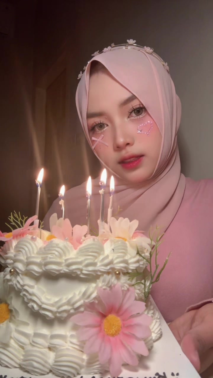 @cintaaaa