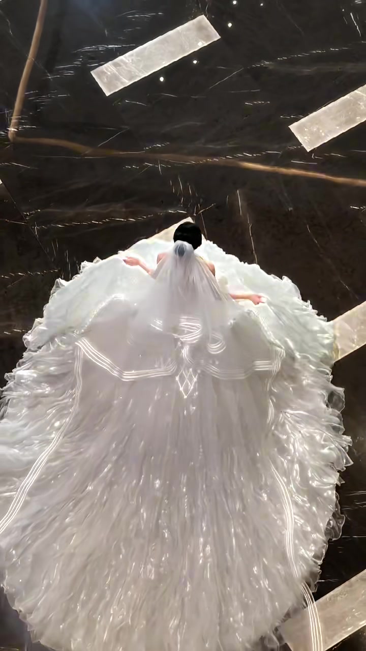 @๐ฉฐ