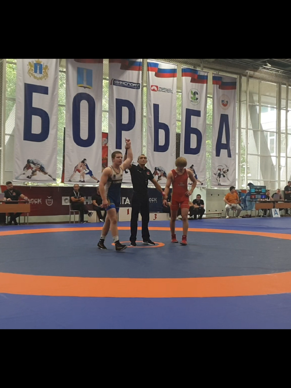 @Wrestling coach🤼♂️