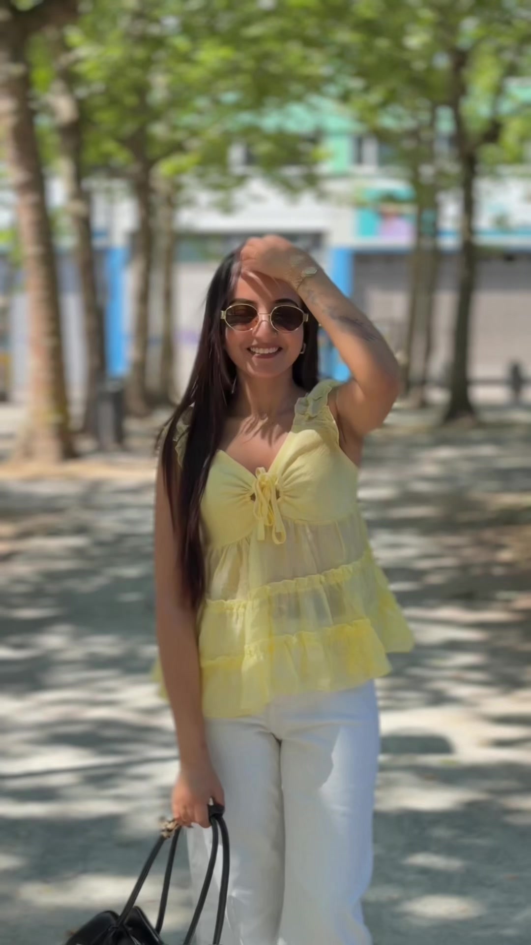@Aarati🦋