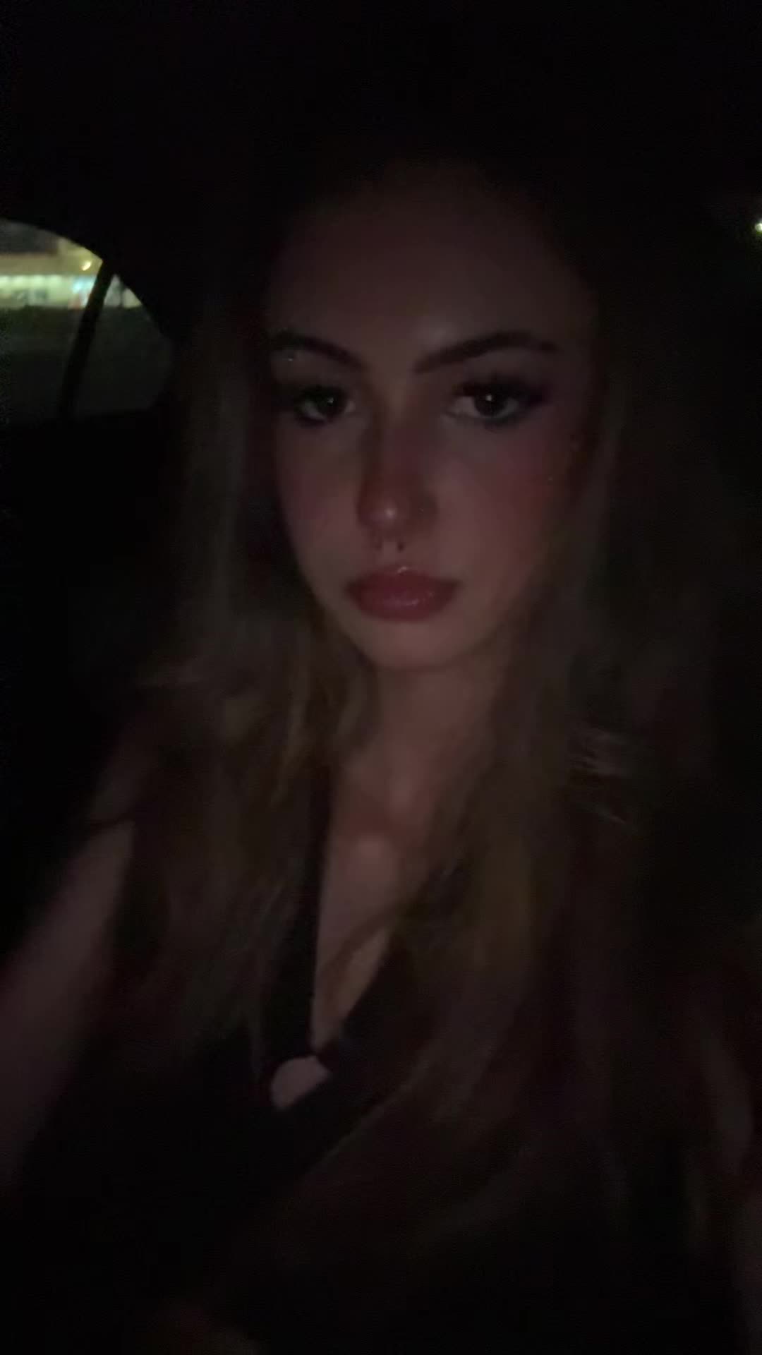 @jade