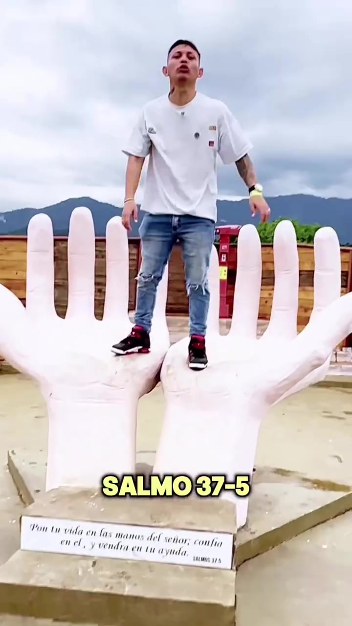 @OficialH🇵🇷🇩🇴💙🤏