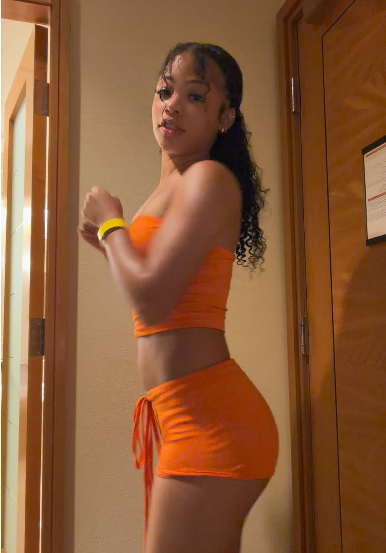 @Saniya Ti&rsquo;erra