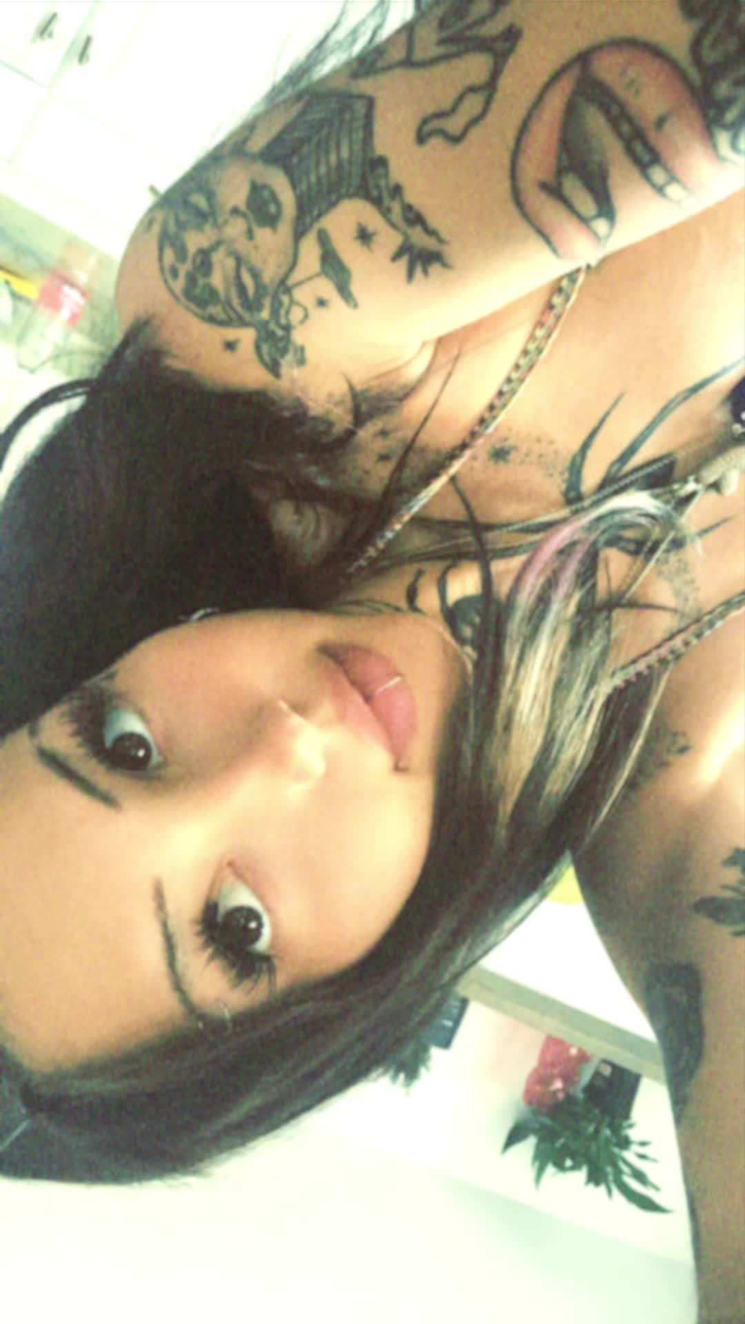 @keepingupwith.kal