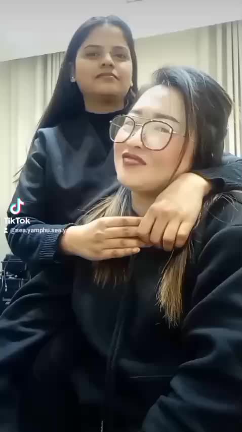 @ishitauraw