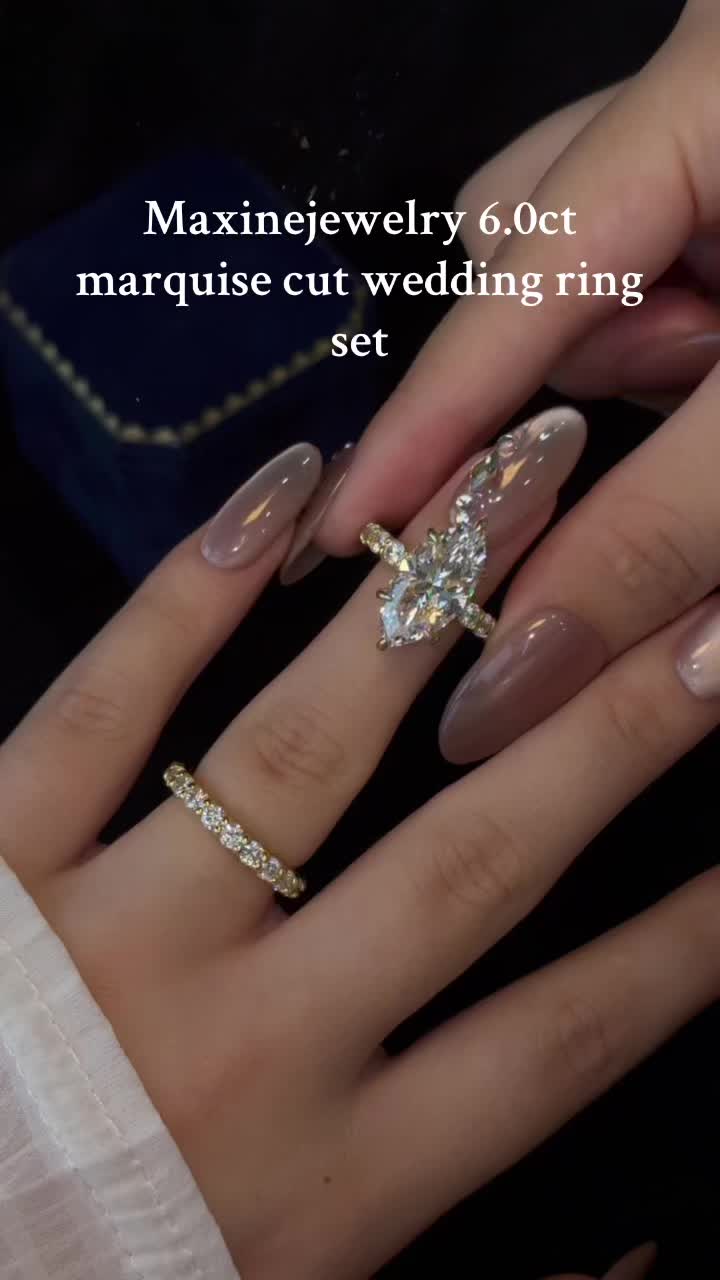 @Maxinejewelry_official