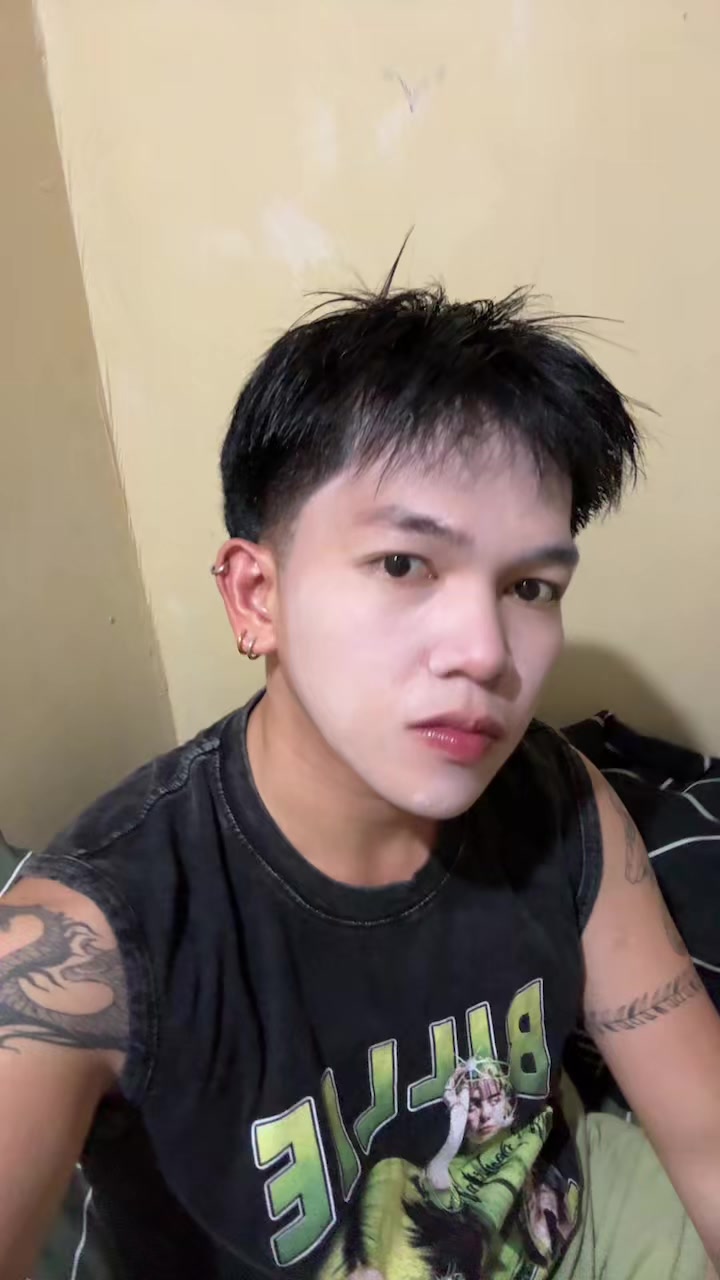 @CH R IS ᵇᶻ