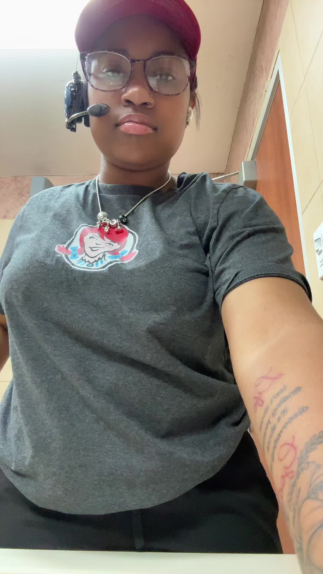 @Undercovercockyb1tch