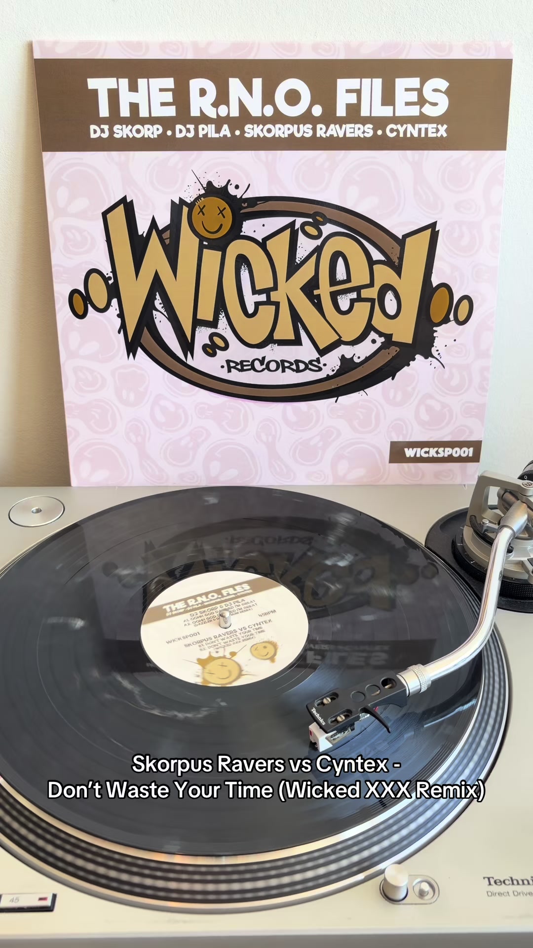 @backbydopedemandvinyl